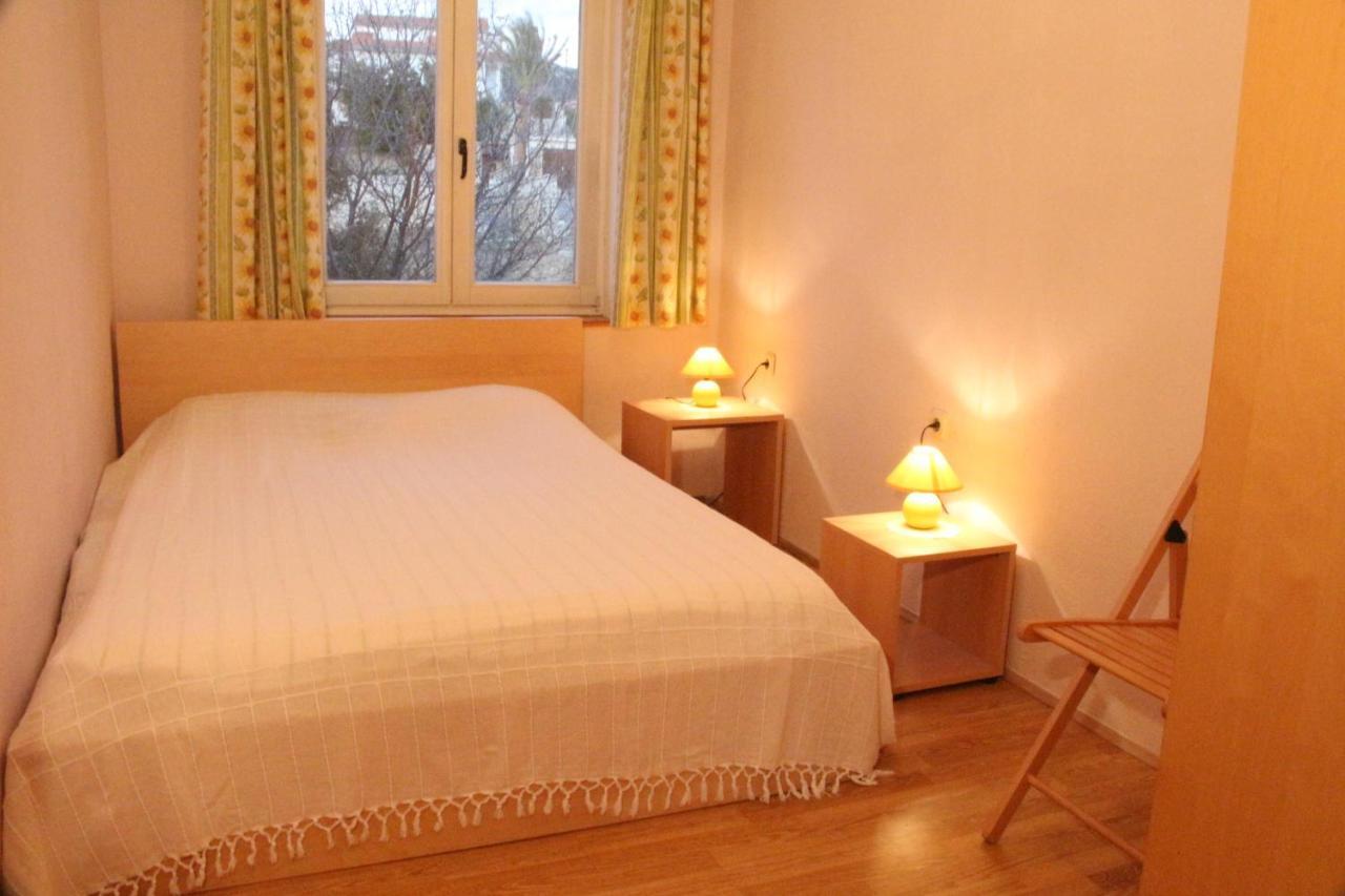 Haus Mandarina Lägenhet Palit Exteriör bild