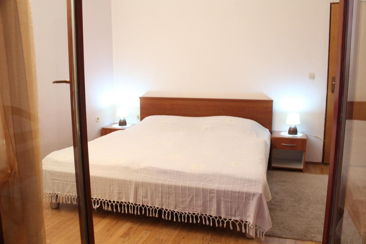 Haus Mandarina Lägenhet Palit Exteriör bild