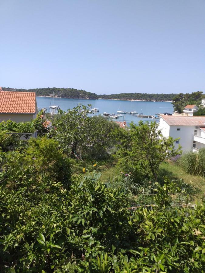Haus Mandarina Lägenhet Palit Exteriör bild
