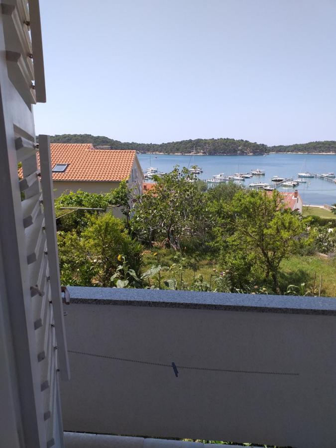 Haus Mandarina Lägenhet Palit Exteriör bild